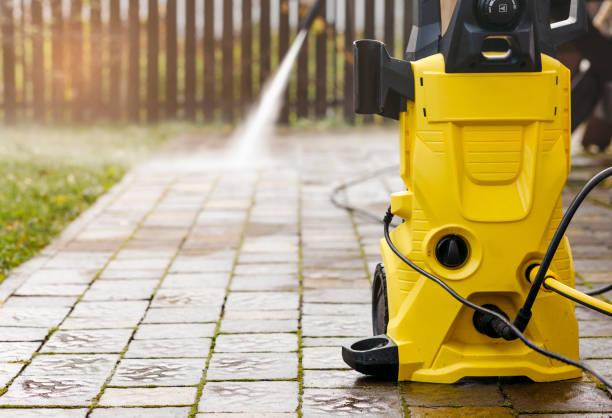 Best Roof Cleaning and Mildew Removal in Hutto, TX